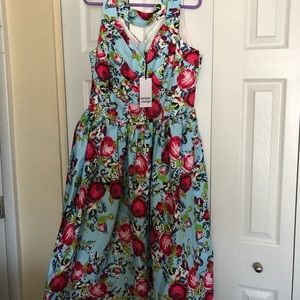 Unique Vintage 1950’s style swing dress 👗